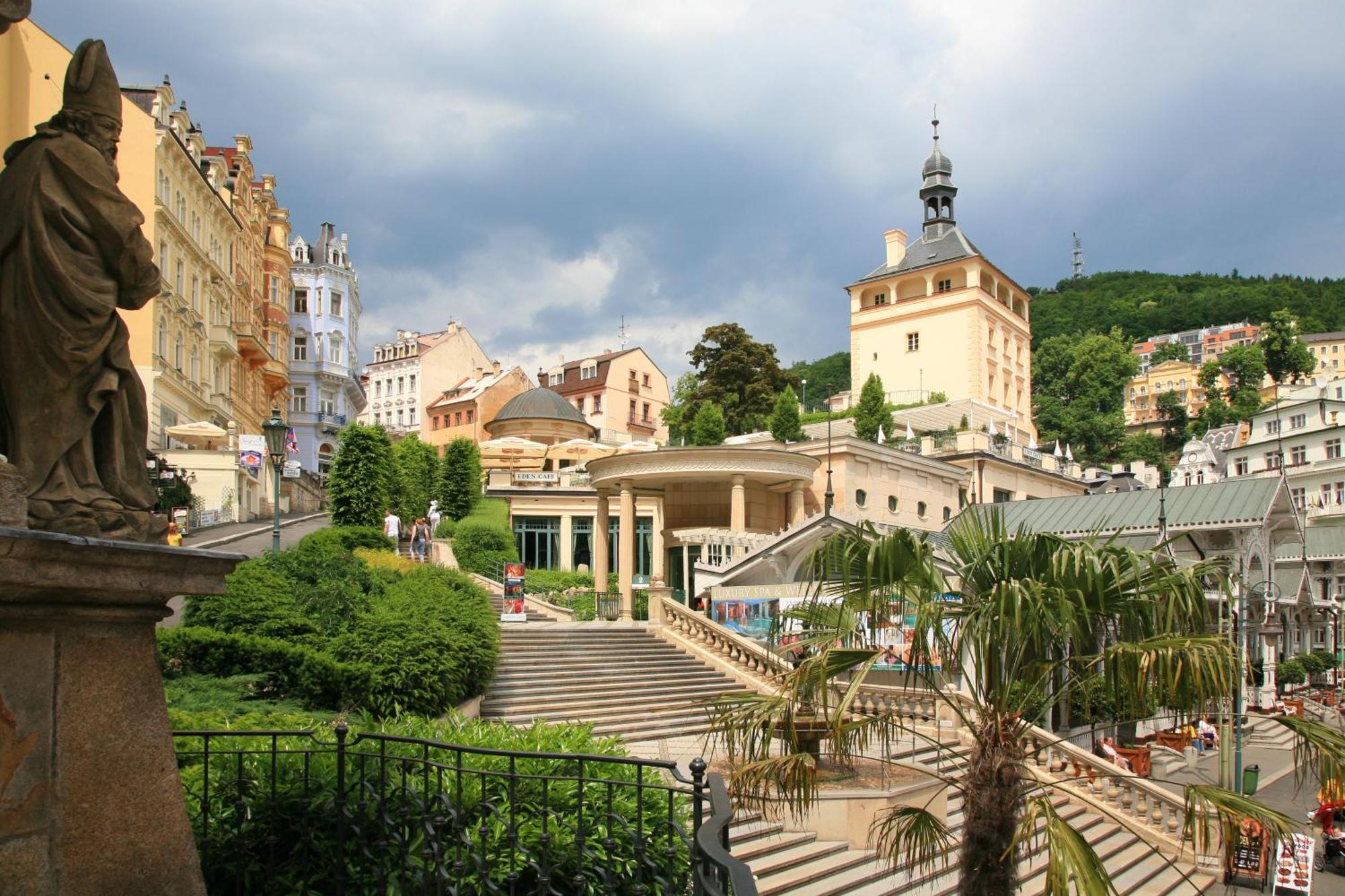 Boutique Apartment Owned By Emperor Peter The Great With 2 Balconies & Jacuzzi 카를로비바리 외부 사진